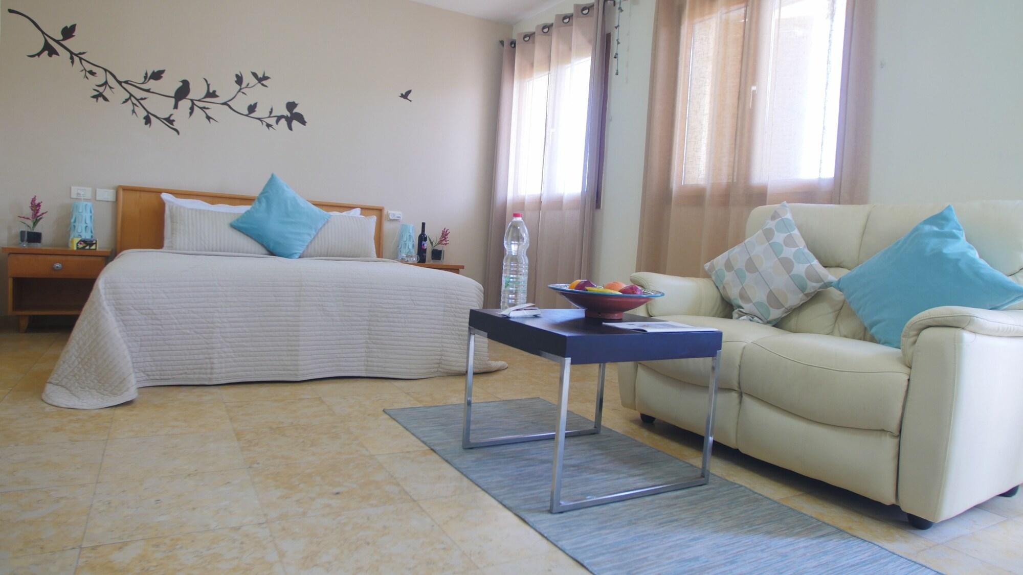 Andromeda Hill Apartments And Spa Tel Aviv Bagian luar foto