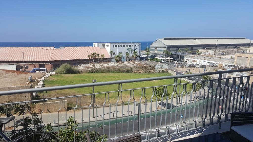 Andromeda Hill Apartments And Spa Tel Aviv Bagian luar foto